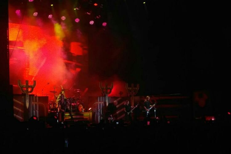 Grup musik Judas Priest menggelar konser perdana di Indonesia di Allianz Eco Park Ancol, Jakarta Utara, Jumat (7/12/2018).