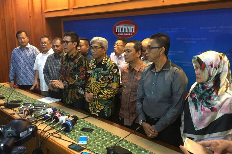 Persatuan Artis Komedian Indonesia (PASKI) mendatangi Kementerian Luar Negeri di Pejambon, Jakarta Pusat, Jumat (9/2/2018).