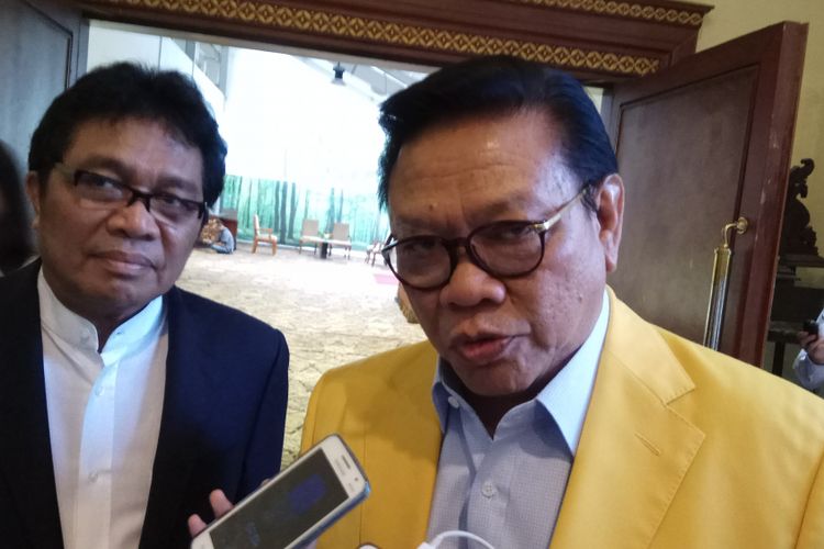 Ketua Dewan Pakar Partai Golkar, Agung Laksono berharap gugatan praperadilan yang diajukan Ketua DPR RI sekaligus Ketua Umum Partai Golkar Setya Novanto akan bisa membersihkan nama papa minta saham itu dari skandal korupsi e-KTP. Jakarta, Kamis (7/9/2017).