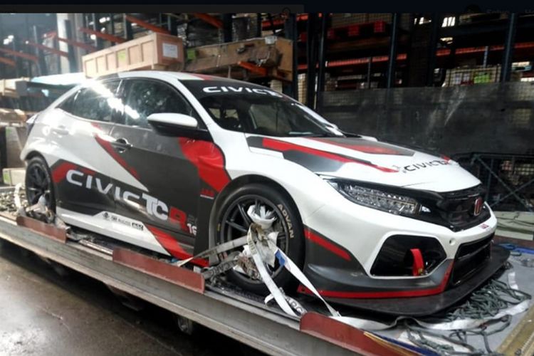 Penampakan Honda Civic TCR 2018 sebelum penyelenggaraan GIIAS