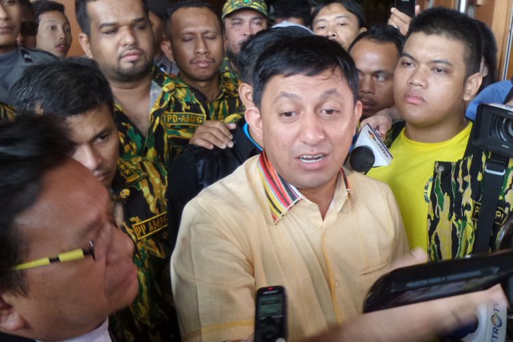 Ketua Angkatan Muda Partai Golkar (AMPG) Fahd El Fouz divonis 4 tahun penjara oleh majelis hakim pada Pengadilan Tipikor Jakarta, Kamis (28/9/2017).