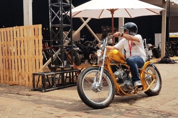 Replika chopper milik Presiden Jokowi