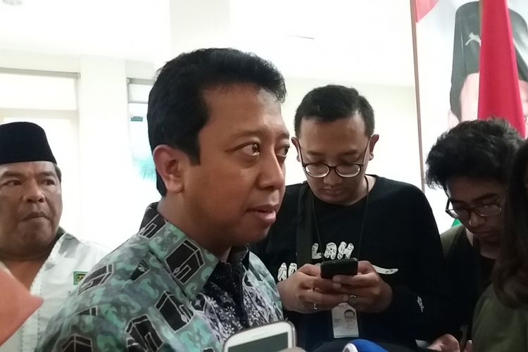 Ketua Umum PPP Romahurmuziy di Kantor DPP PPP, Jalan Diponegoro, Jakarta Pusat, Minggu (7/1/2018).