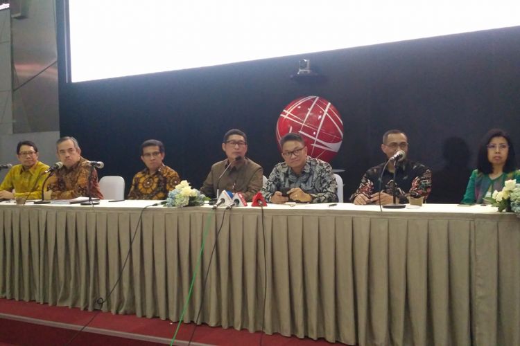 Jajaran direksi Bursa Efek Indonesia periode 2018-2021.