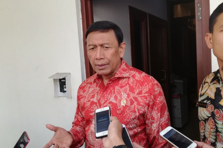 Menteri Koordinator Bidang Politik, Hukum dan Keamanan (Menkopolhukam) Wiranto