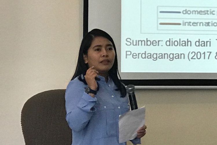 Peneliti Center for Indonesian Policy Studies (CIPS) Imelda Freddy saat memaparkan hasil penelitiannya di Jakarta, Selasa (24/7/2018).