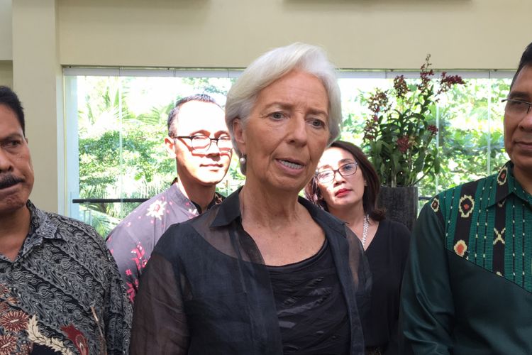 Managing Director International Monetary Fund (IMF) Christine Lagarde saat ditemui pewarta di Nusa Dua, Bali, Jumat (2/3/2018). Lagarde bersama rombongan memastikan Indonesia dan Bali sudah siap untuk pelaksanaan annual meeting IMF-World Bank 2018 yang akan diselenggarakan di Nusa Dua pada Oktober 2018 mendatang.