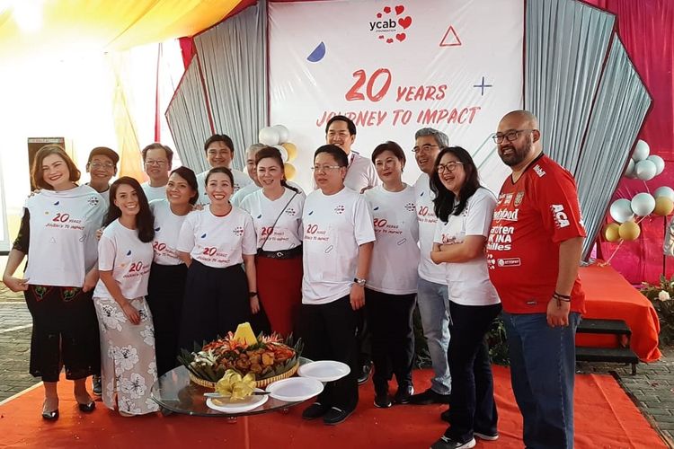 Peringatan 20 tahun Yayasan Cinta Anak Bangsa atau YCAB Foundation di kompleks YCAB, Kebon Jeruk, Jakarta, Selasa (13/8/2019).