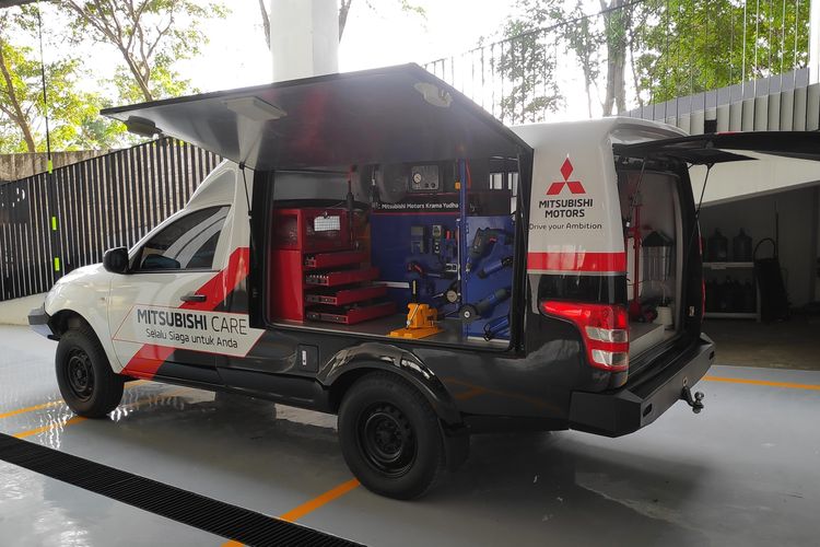 Layanan mobile service Mitsubishi menggunakan New Triton