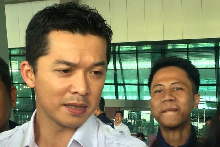 Taufik Hidayat saat diwawancarai di teras T3 Bandara Soekarno-Hatta, Tangerang, Banten, Selasa (23/8/2016).