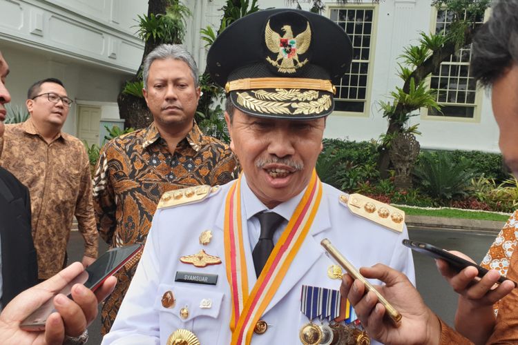 Gubernur Riau Syamsuar usai dilantik Presiden Jokowi di Istana Negara, Jakarta, Rabu (20/2/2019).