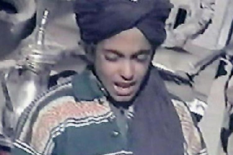 Hamza bin Laden diperkirakan lahir di Jeddah, Arab Saudi, pada 1989. 