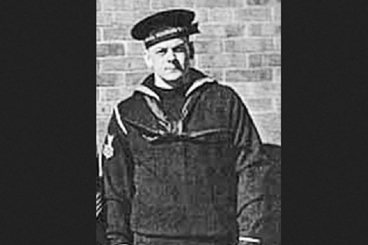 Foto Willard I Lawson, pelaut pemadam kebakaran Angkatan Laut AS yang menjadi korban serangan Pearl Harbor pada 1941 dan jenazahnya belum lama diidentifikasi.