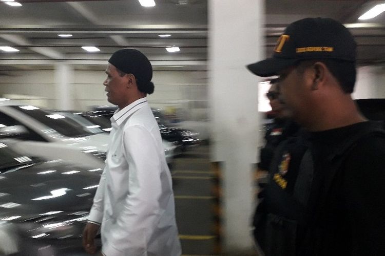 Terdakwa kasus penguasaan lahan PT Nila Alam, Hercules, tiba di Pengadilan Negeri Jakarta Barat pada Rabu (16/1/2019) untuk menjalani sidang perdana. 