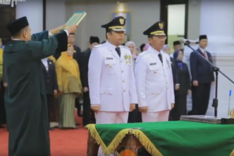  Pelantikan Wali Kota dan Wakil Wali Kota Tangerang