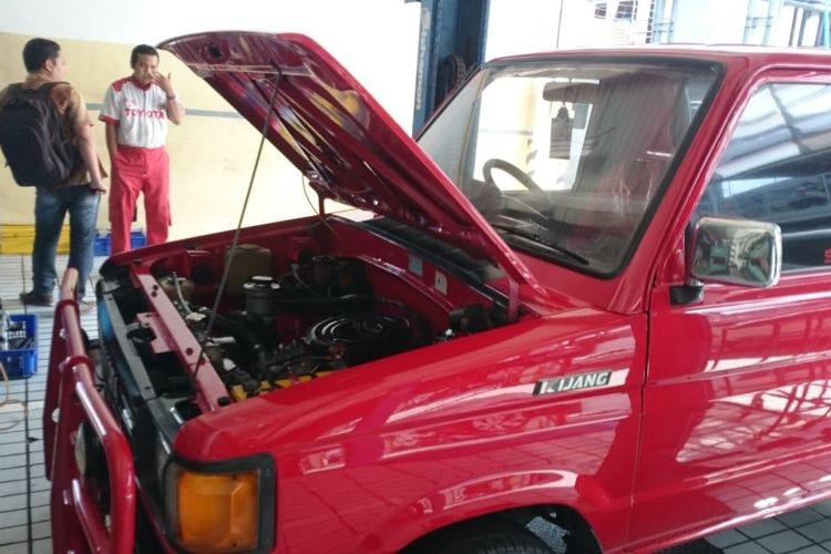 Toyota Kijang Super Short 1987 tetap lakukan servis di bengkel resmi Auto2000