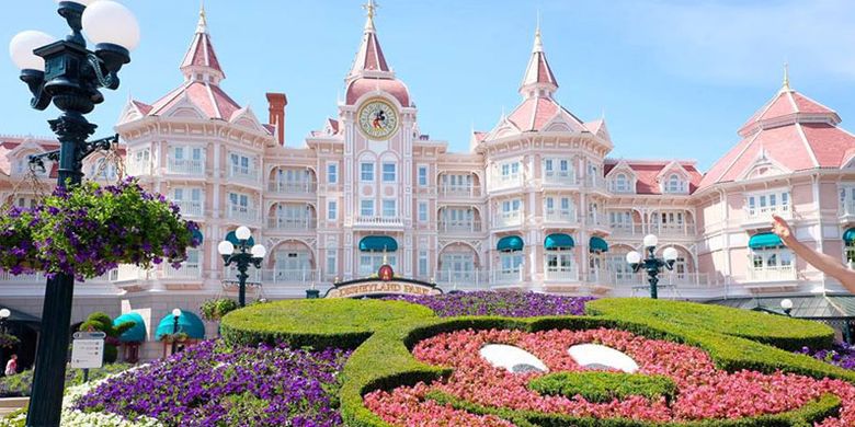 Disneyland Park di Paris, Perancis.