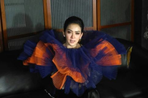 Berita Entertainment Gosip Terbaru Hari ini - Kompas.com