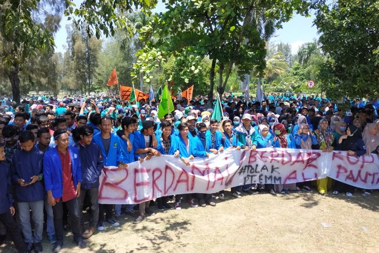 20190411 K79-13 Ribuan Mahasiswa Kembali Lanjutkan Aksi Tolak Izin Tambang Di Kantor Gubernur Aceh