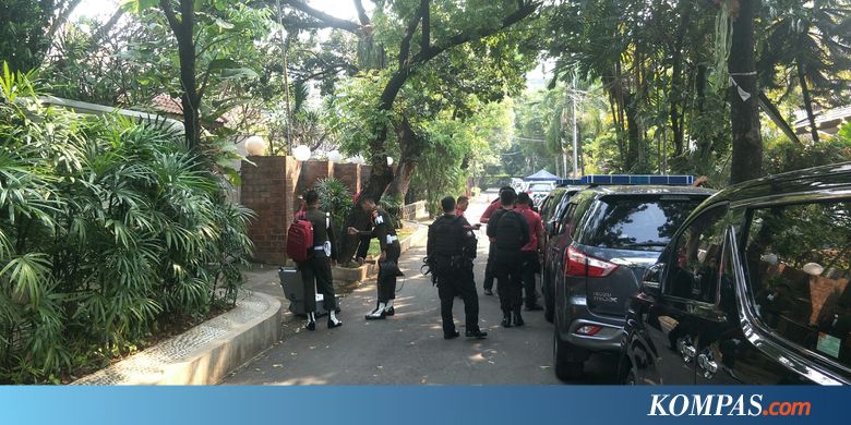 Paspampres Berdatangan ke Rumah Ma'ruf Amin - Kompas.com - KOMPAS.com