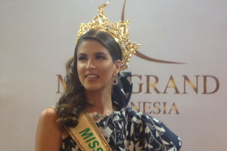 Miss Grand International 2017 Maria Jose Lora pada acara penandatanganan MoU Miss Grand Internarional Organization dan Miss Grand Indonesia di Kementerian Pariwisata, Jakarta Pusat, Senin (29/1/2018).