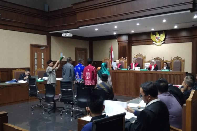 Sebanyak 5 saksi dihadirkan dalam kasus DPRD Kalimantan Tengah di Pengadilan Tipikor Jakarta, Rabu (10/4/2019)