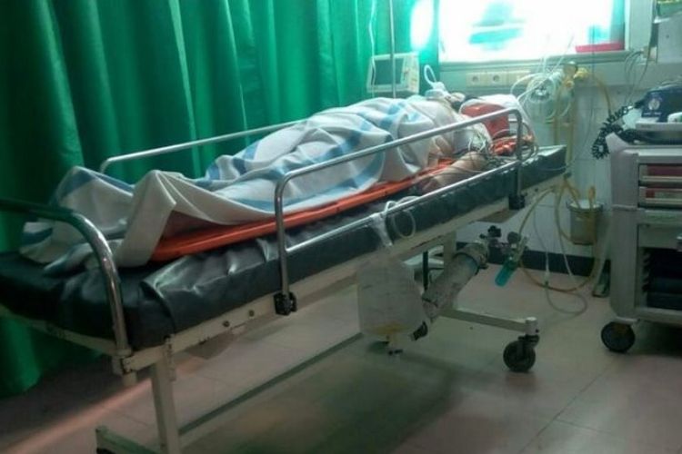 Mahasiswi asal Lamongan belum sadarkan diri setelah jatuh karena menjadi korban penjambretan di Jalan Arjuno Surabaya, Senin (23/7/2018) pagi.