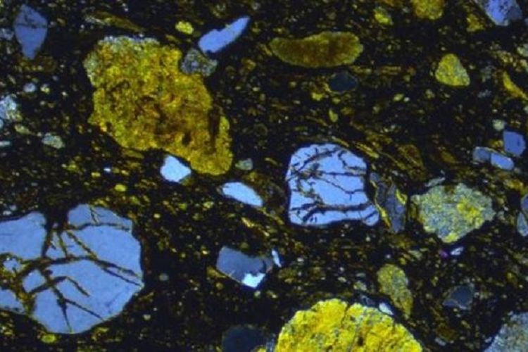Mineral alien ditemukan di bekas jatuhnya meteor di Skotlandia
