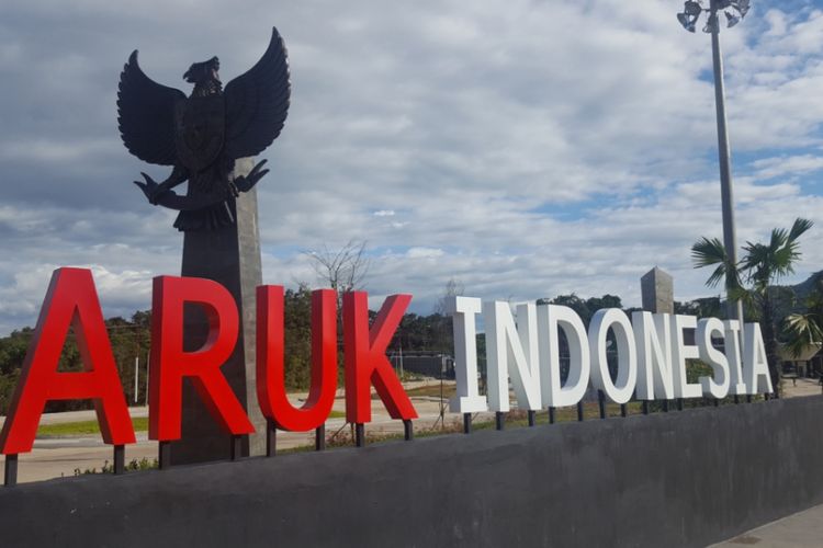 Pos lintas batas antar negara di Aruk, Sajingan Besar, Kabupaten Sambas, Kalimantan Barat.  Pos lintas batas di Aruk sendiri belum lama diresmikan oleh Presiden Joko Widodo pada Maret 2017. 