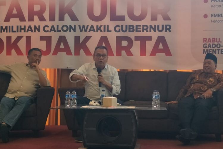 Ketua DPRD DKI Jakarta Prasetio Edi Marsudi, Ketua DPD Partai Gerindra DKI Jakarta Mohamad Taufik, dan Ketua Dewan Syariah Wilayah PKS DKI Jakarta Abdurrahman Suhaimi dalam sebuah diskusi soal wagub DKI di kawasan Menteng, Jakarta Pusat, Rabu (21/11/2018).