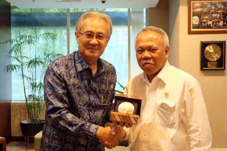 Duta Besar Jepang untuk Indonesia yang baru, Masafumi Ishii dan Menteri Pekerjaan Umum dan Perumahan Rakyat (PUPR) Basuki Hadimuljono.