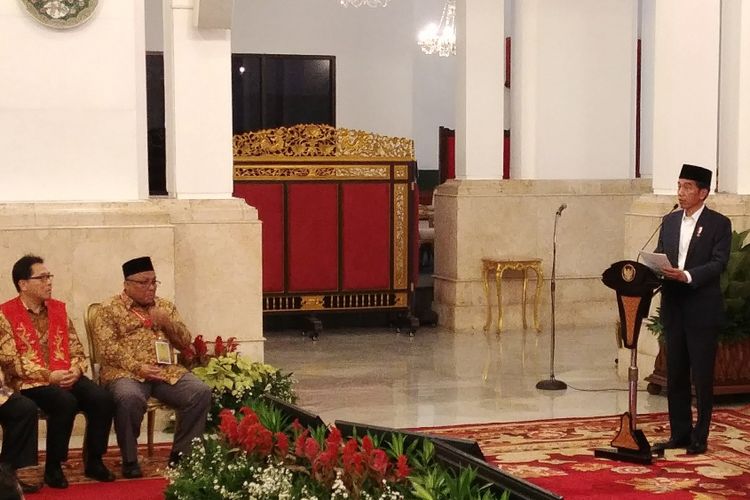 Presiden Joko Widodo saat menerima Peserta Rakornas Forum Kerukunan Umat Beragama (FKUB) di Jakarta, Selasa (28/11/2017).