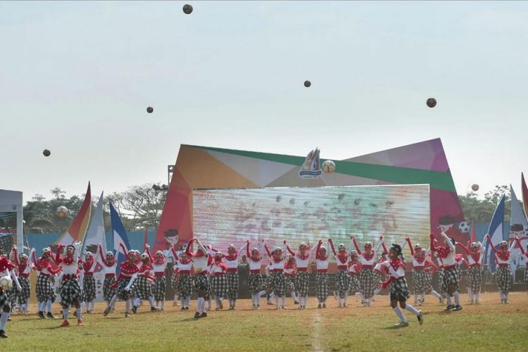 Pembukaan Gala Siswa 2018 di di Gelanggang Olahraga Soemantri Brodjonegoro, Jakarta Selatan pada Selasa (9/10/2018).