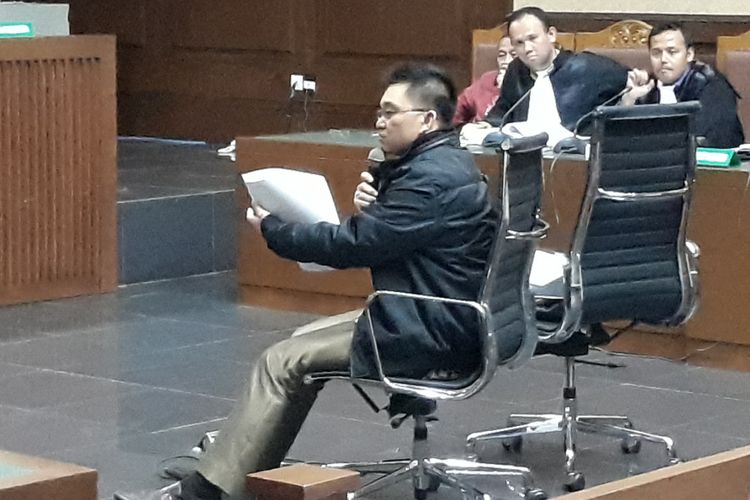 Anggota DPR Aditya Anugrah Moha di Pengadilan Tipikor Jakarta, Rabu (25/4/2018).