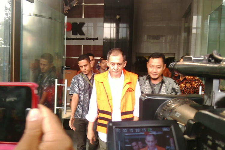 Kabiro Perencanaan dan Organisasi Bakamla Nofel Hasan ditahan KPK, Jumat (11/8/2017)