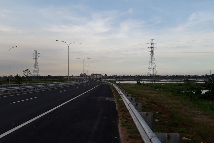 Kondisi Seksi II Jalan Tol Medan-Kualanamu-Tebing Tinggi.