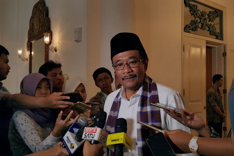 Gubernur DKI Jakarta Djarot Saiful Hidayat di Balai Kota DKI Jakarta, Jalan Medan Merdeka Selatan, Kamis (10/8/2017).