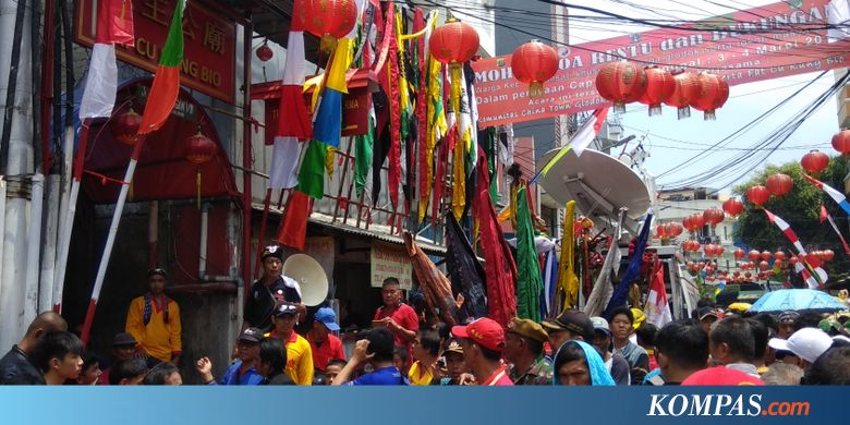 Ratusan Personel Diterjunkan Kawal Karnaval Cap Go Meh di Glodok