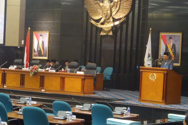 Sejumlah fraksi partai politik di DPRD DKI Jakarta menyampaikan pandangan umum terkait laporan pertanggungjawaban APBD 2016 DKI Jakarta, Senin (17/7/2017)