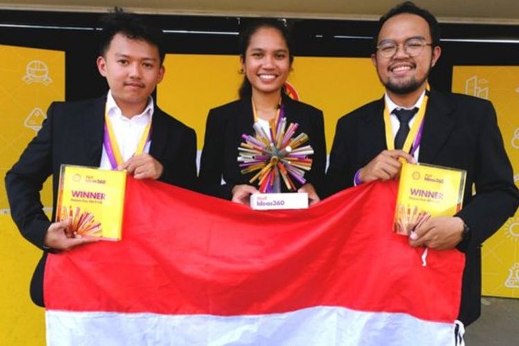 Tim Smart Car MCS dari UGM Yogyakarta meraih gelar juara di ajang ShellIdeas 360 di Inggris