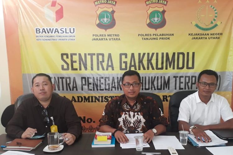 Ketua Sentra Gakkumdu Bawaslu Jakarta Utara, Benny Sabdo, di Kantor Bawaslu Jakarta Utara