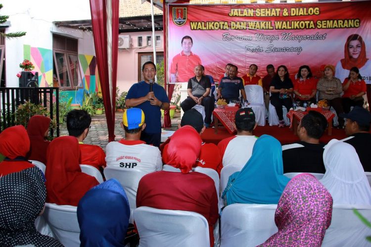 Wali Kota Semarang Hendrar Prihadi akan menjadikan kawasan Banjir Kanal Barat (BKB) sebagai destinasi wisata air di Kota Semarang. Anggaran untuk mempercantik BKB pada 2018 sebesar Rp 17 miliar.
