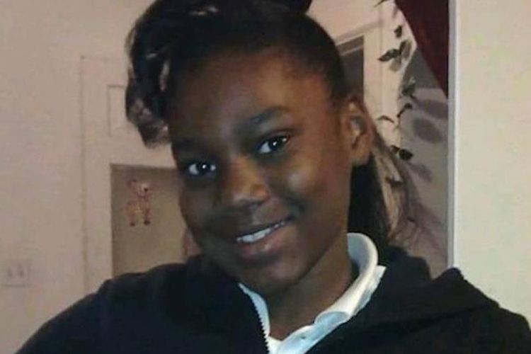 Sandra Parks (13) tewas karena terkena peluru nyasar di kamarnya di di Milwaukee, Amerika Serikat, pada Senin (19/11/2018). Dua tahun lalu, Sandra memenangkan kontes esai soal kampanye anti-kekerasan senjata. (The Hill)