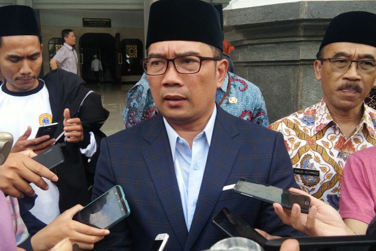 Gubernur Jabar Ridwan Kamil saat ditemui di Gedung Sate, Jalan Diponegoro, Kamis (4/4/2019).