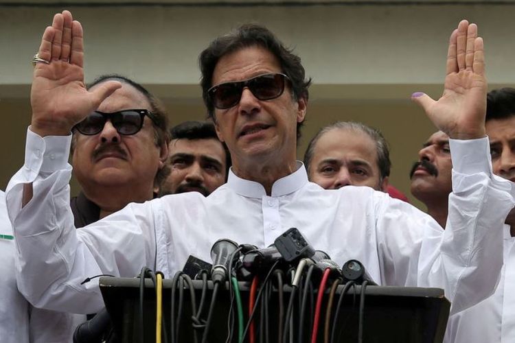 Calon perdana menteri Pakistan dari partai Pakistan Tehreek-e-Insaf (PTI), Imran Khan.