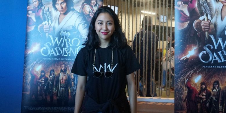 Sherina Munaf, pemeran Anggini di film Wiro Sableng.