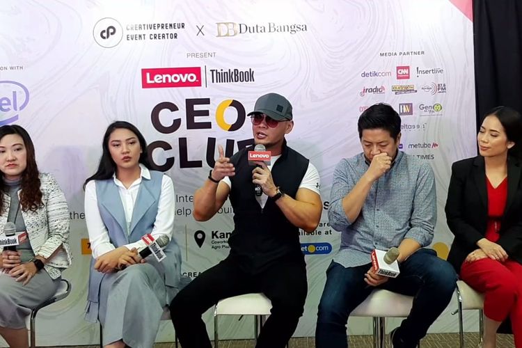 Deddy Corbuzier menghadiri acara Lenovo Thinkbook CEO Club di Wisma BNI 46, Jakarta Pusat, Selasa (27/8/2019).
