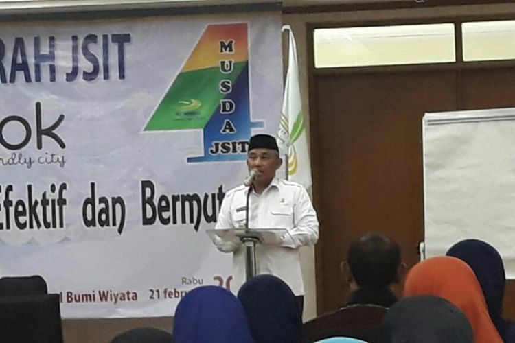 Walikota Depok, Muhammad Idris saat menghadiri acara Jaringan Sekolah Islam Terpadu di Hotel Bumi Wiyata, Depok, Rabu (21/2/2018).