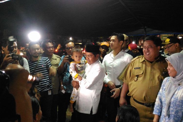 Menteri Sosial Idrus Marham kunjungi korban kebakaran di Jakarta Timur, Selasa (22/5/2018)