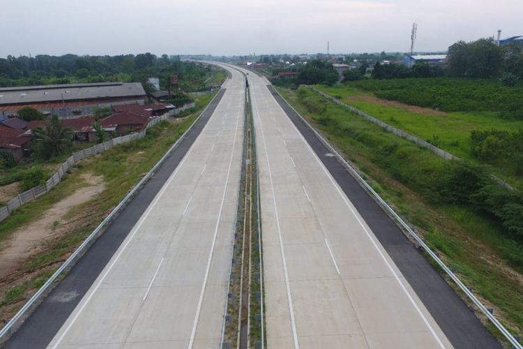 Jalan Tol Medan-Kualanamu-Tebing Tinggi (MKTT) Seksi I Simpang Susun (SS) Tanjung Morawa-SS Parbarakan dibuka sebagai jalur fungsional mulai 11 Juni 2018. 